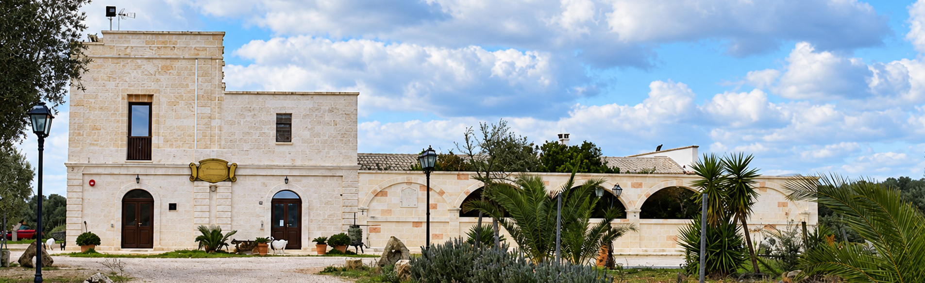 Agriturismo Monteciminiello nella campagna pugliese